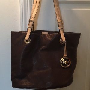 Beautiful Michael Kors purse